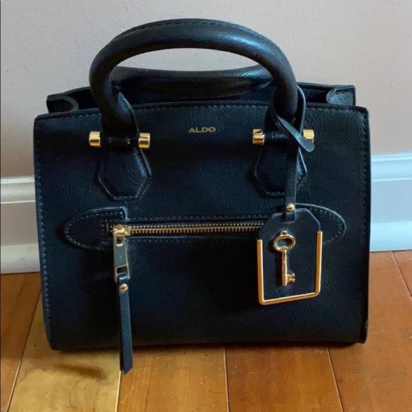 Black cross body purse - Picture 1 of 2